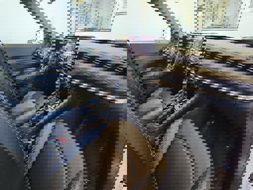 Used 2024 Jeep Compass Limited w/ High Altitude Package image 24