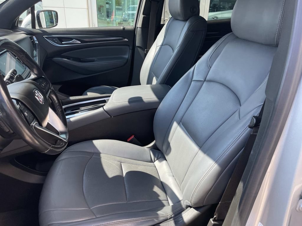 Used 2022 Buick Enclave Premium FWD image 19