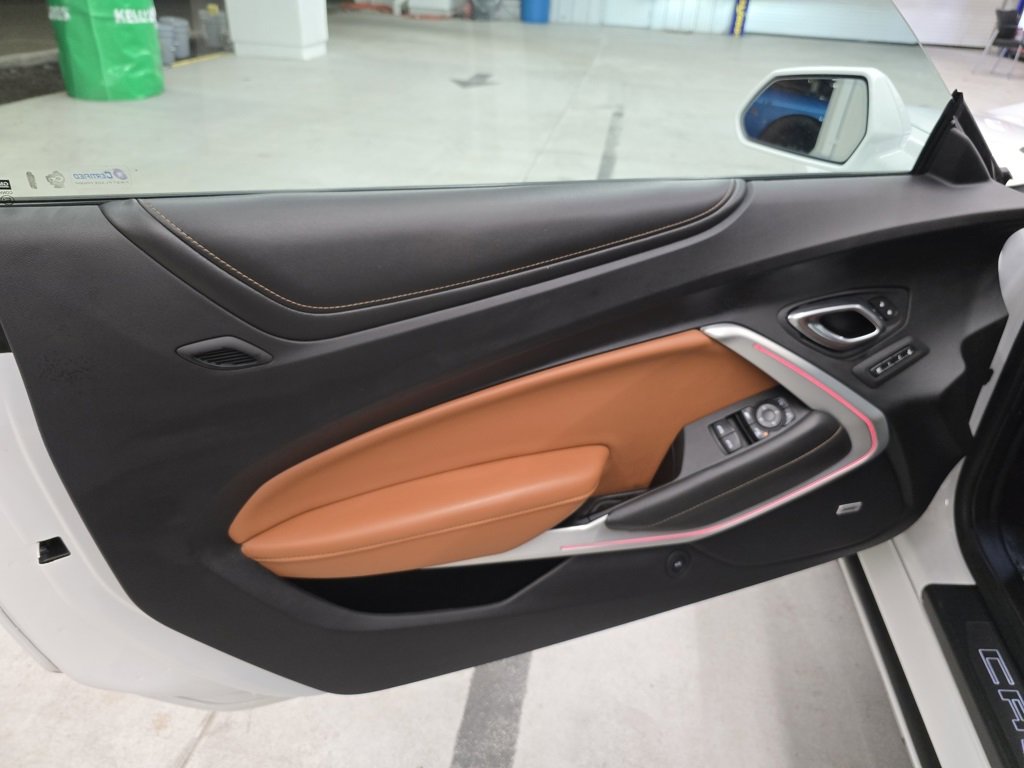 Used 2019 Chevrolet Camaro SS image 18