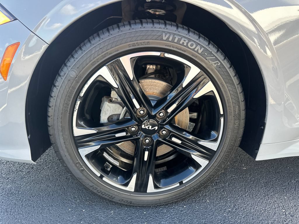 Used 2024 Kia K5 GT-Line AWD/4WD image 10