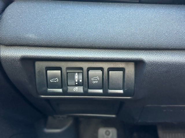 Used 2024 Subaru Outback Premium image 19
