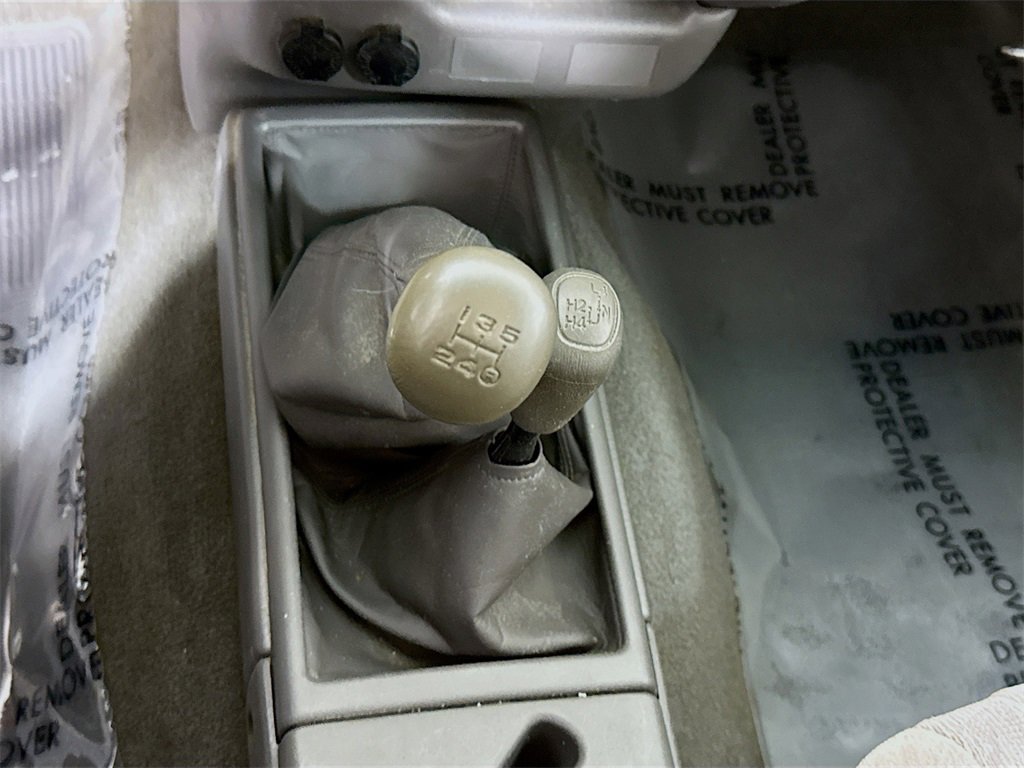 Used 2001 Toyota Tacoma Base image 7