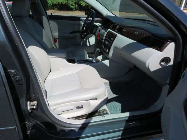 Used 2013 Chevrolet Impala LTZ image 33