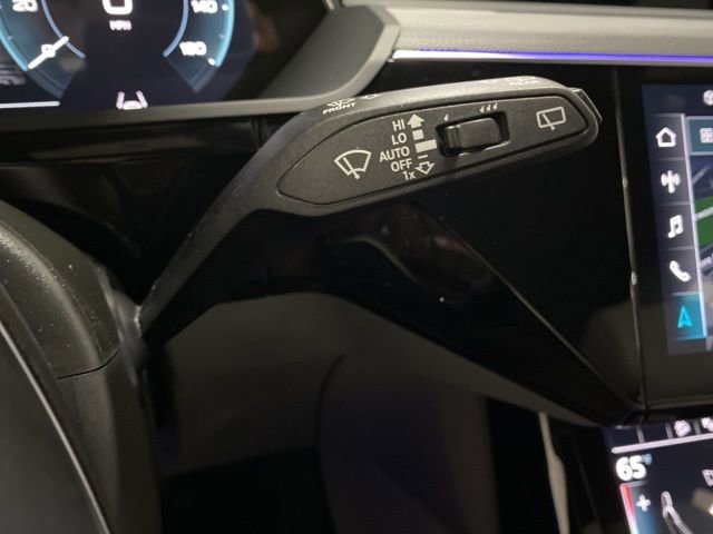 Used 2024 Audi Q8 e-tron Prestige w/ Prestige Package image 44