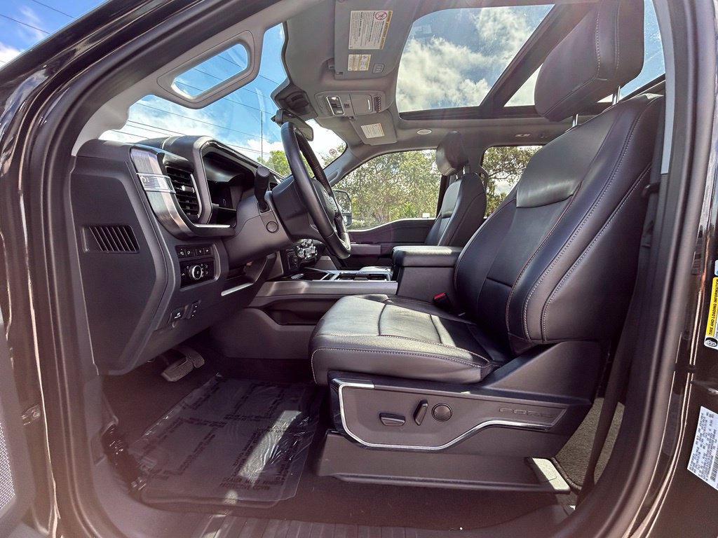 Used 2023 Ford F350 Lariat w/ Lariat Ultimate Package AWD/4WD image 11