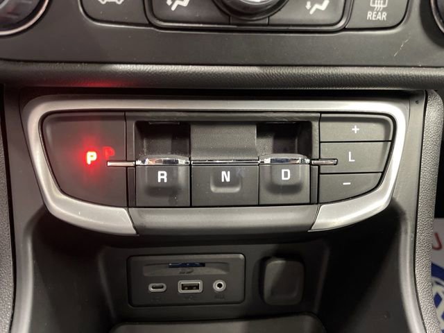 Certified 2024 GMC Terrain SLT AWD/4WD image 20