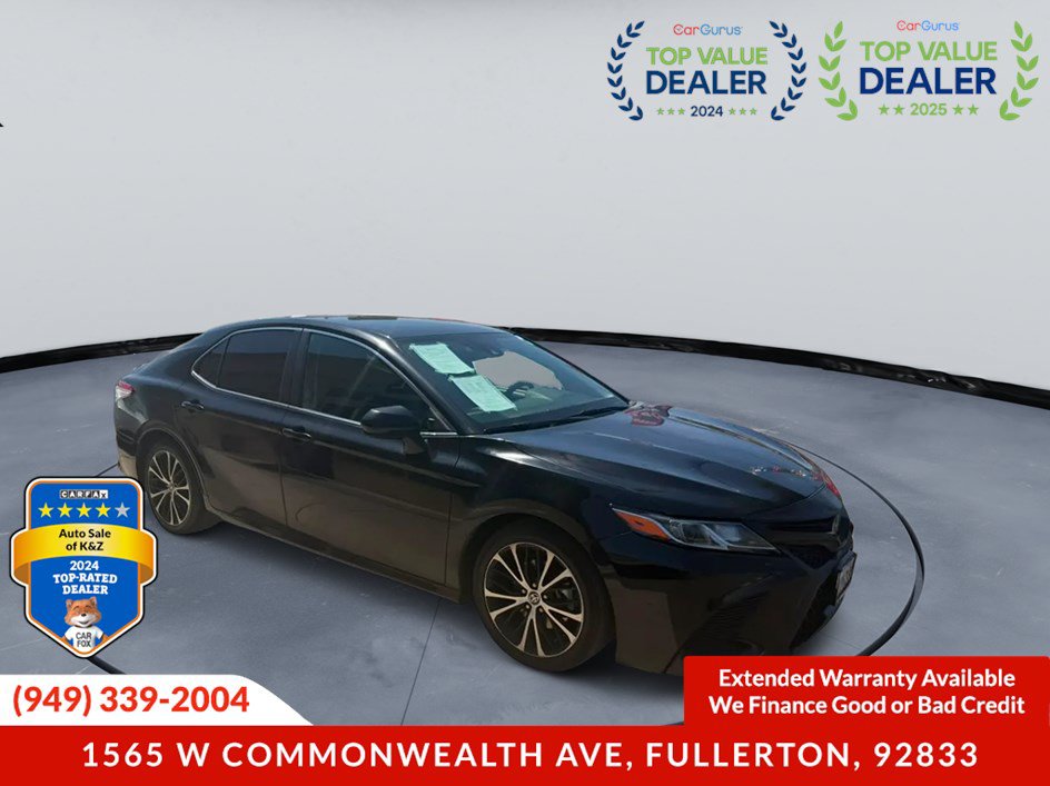 Used 2020 Toyota Camry SE FWD image 5