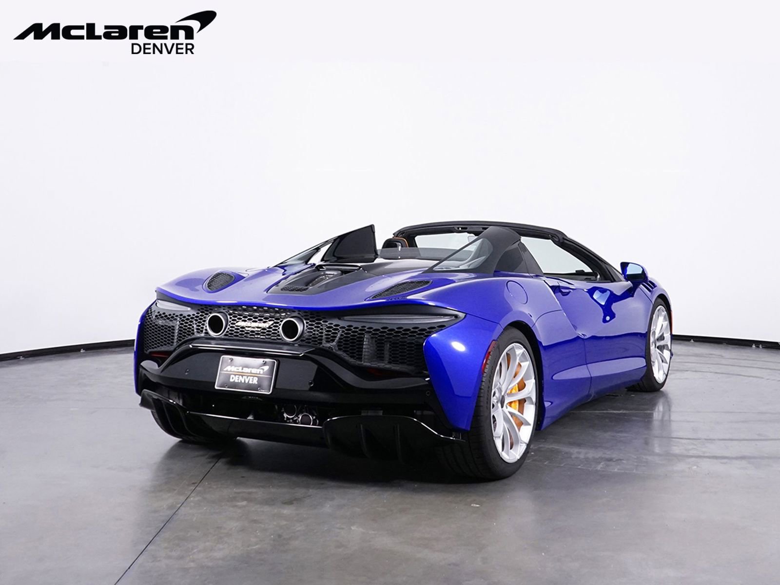 New 2025 McLaren Artura Spider image 8