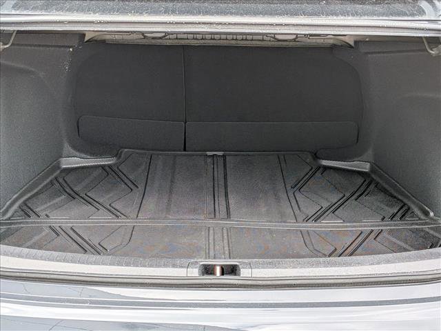 Used 2025 Toyota Corolla LE image 6