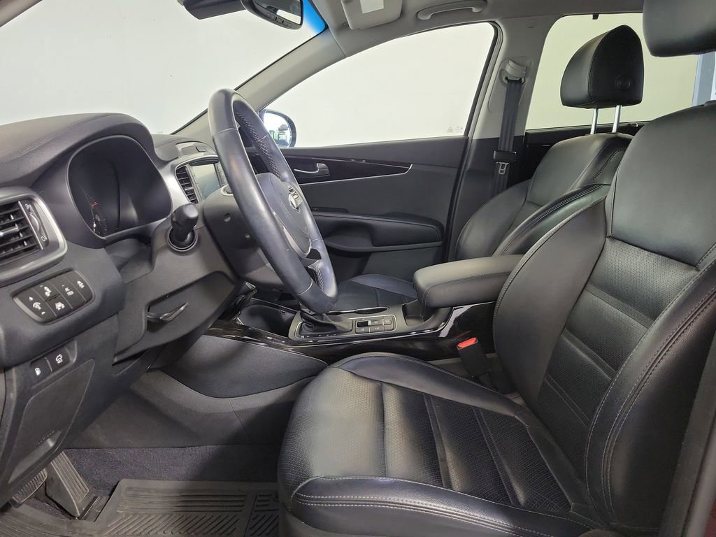 Used 2019 Kia Sorento EX w/ EX Touring Package AWD/4WD image 11