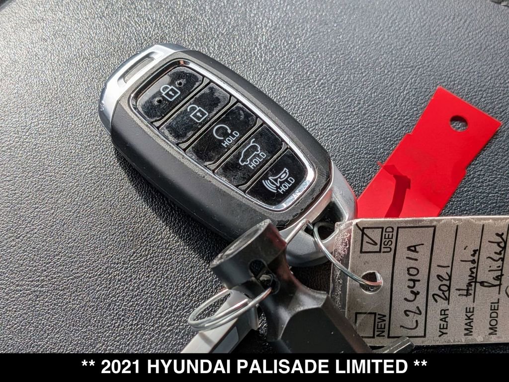 Used 2021 Hyundai Palisade Limited AWD/4WD image 32