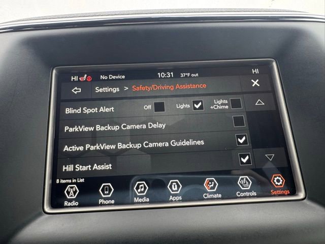 Used 2021 Jeep Grand Cherokee Laredo w/ Security & Convenience Group AWD/4WD image 30