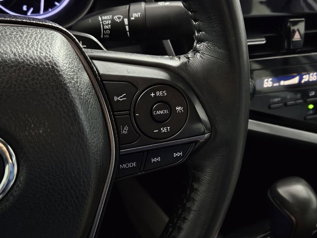 Used 2024 Toyota Camry SE FWD image 19