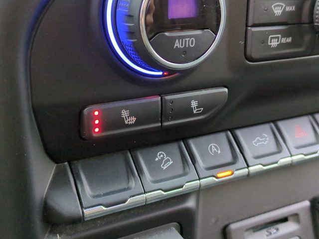 Used 2020 Chevrolet Silverado 1500 LT w/ All-Star Edition image 23