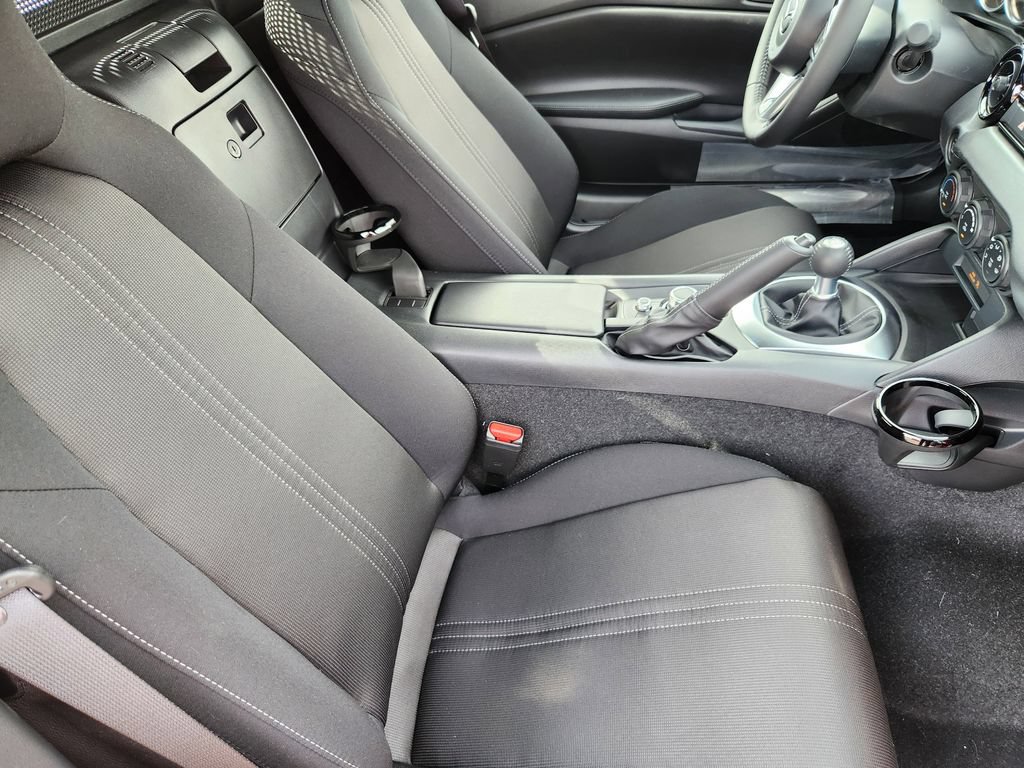 New 2026 MAZDA MX-5 Miata Sport w/ Interior Package RWD image 5
