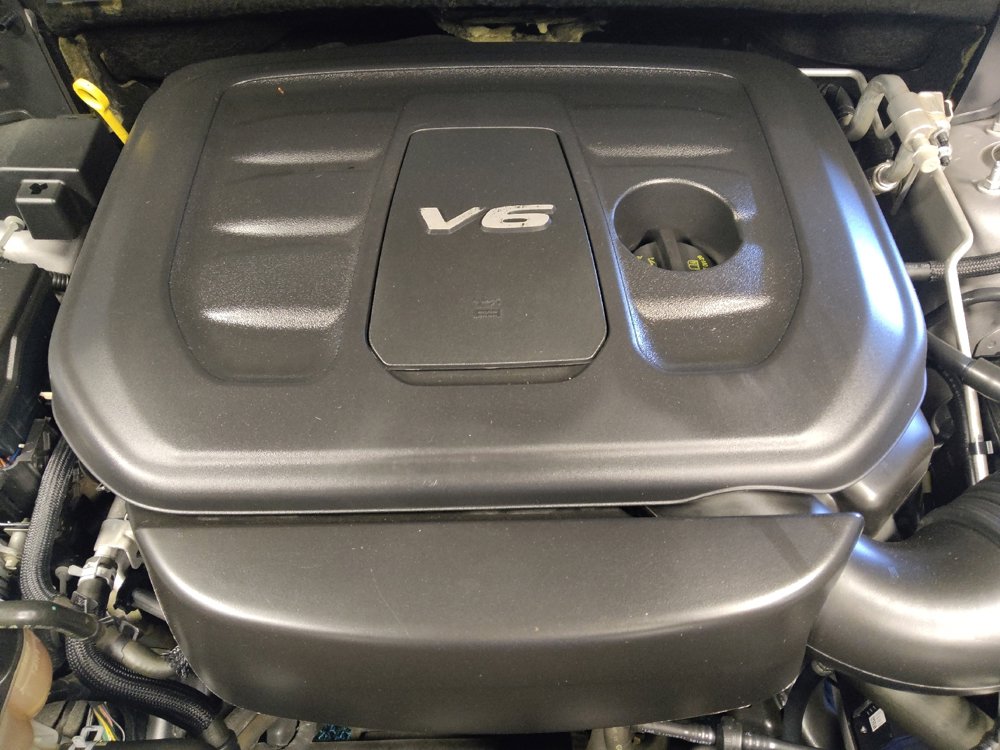 Used 2018 Jeep Grand Cherokee Altitude image 30