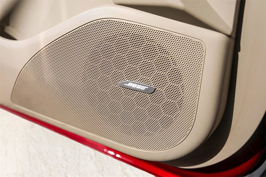 Used 2018 Buick LaCrosse Premium w/ Driver Confidence Package #2 image 21