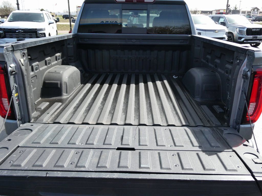 Used 2019 GMC Sierra 1500 Denali w/ Denali Ultimate Package image 8