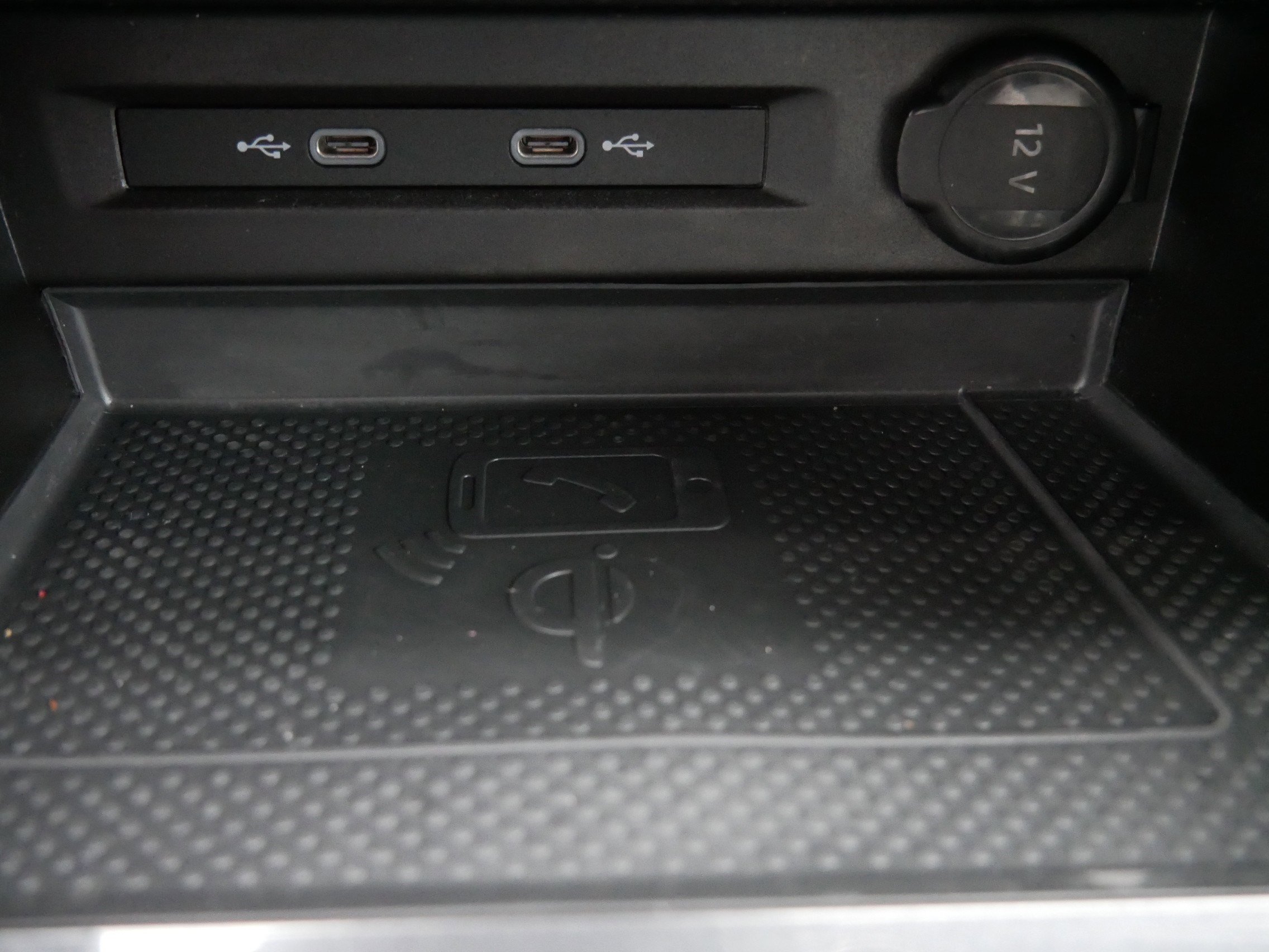 Certified 2022 Volkswagen Tiguan SE image 29