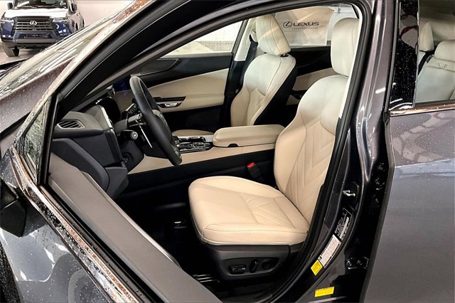 New 2026 Lexus NX 450h+ AWD w/ Luxury Package image 9