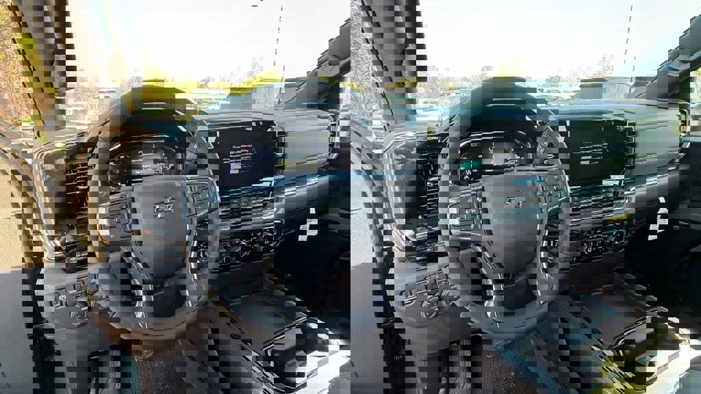 New 2026 Chevrolet Silverado 2500 ZR2 image 20