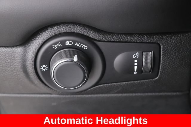 Used 2025 Dodge Durango R/T AWD/4WD image 21