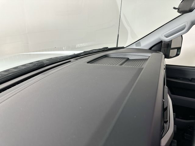 New 2025 Ford F450 XL AWD/4WD image 9