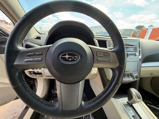 Used 2011 Subaru Legacy 2.5i Premium w/ All-Weather Pkg image 13