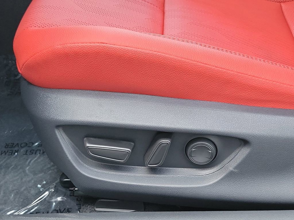 Used 2026 Toyota Camry XSE image 21