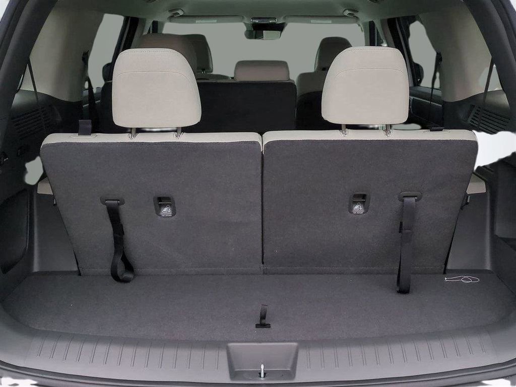 New 2026 Hyundai Santa Fe SE image 14