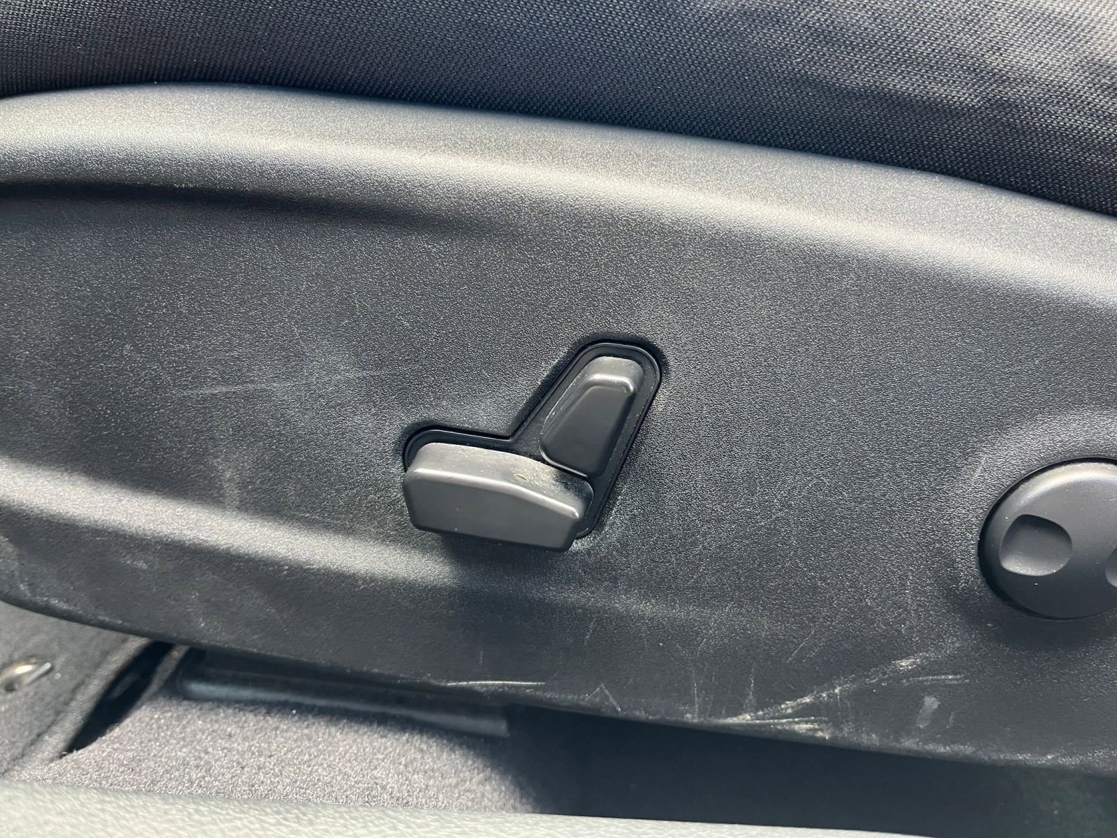 Used 2023 Dodge Charger SXT image 23