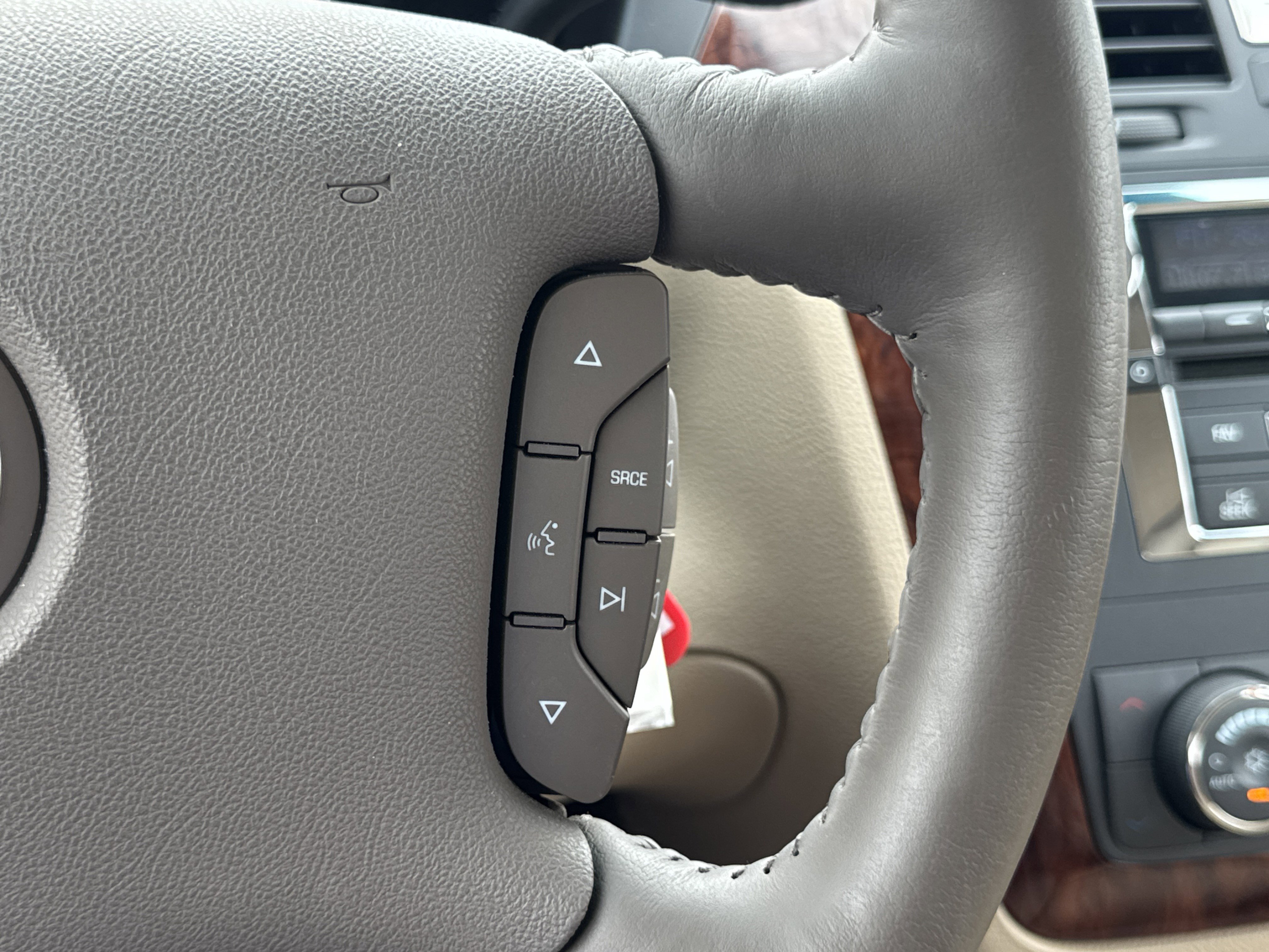 Used 2006 Cadillac DTS image 15