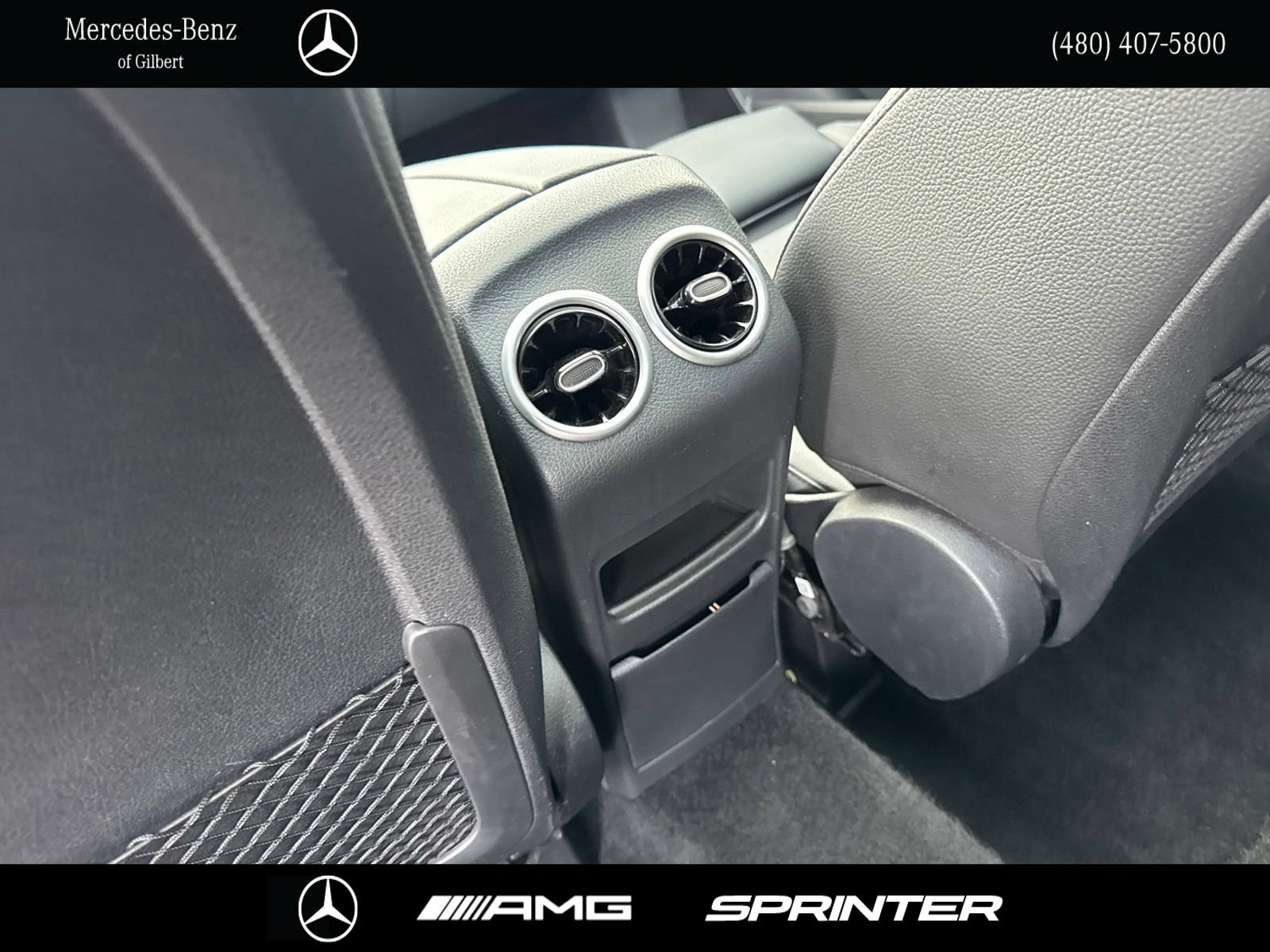 Used 2024 Mercedes-Benz GLB 250 image 23