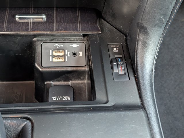 Used 2023 Lexus GX 460 Premium w/ Premium Package AWD/4WD image 19