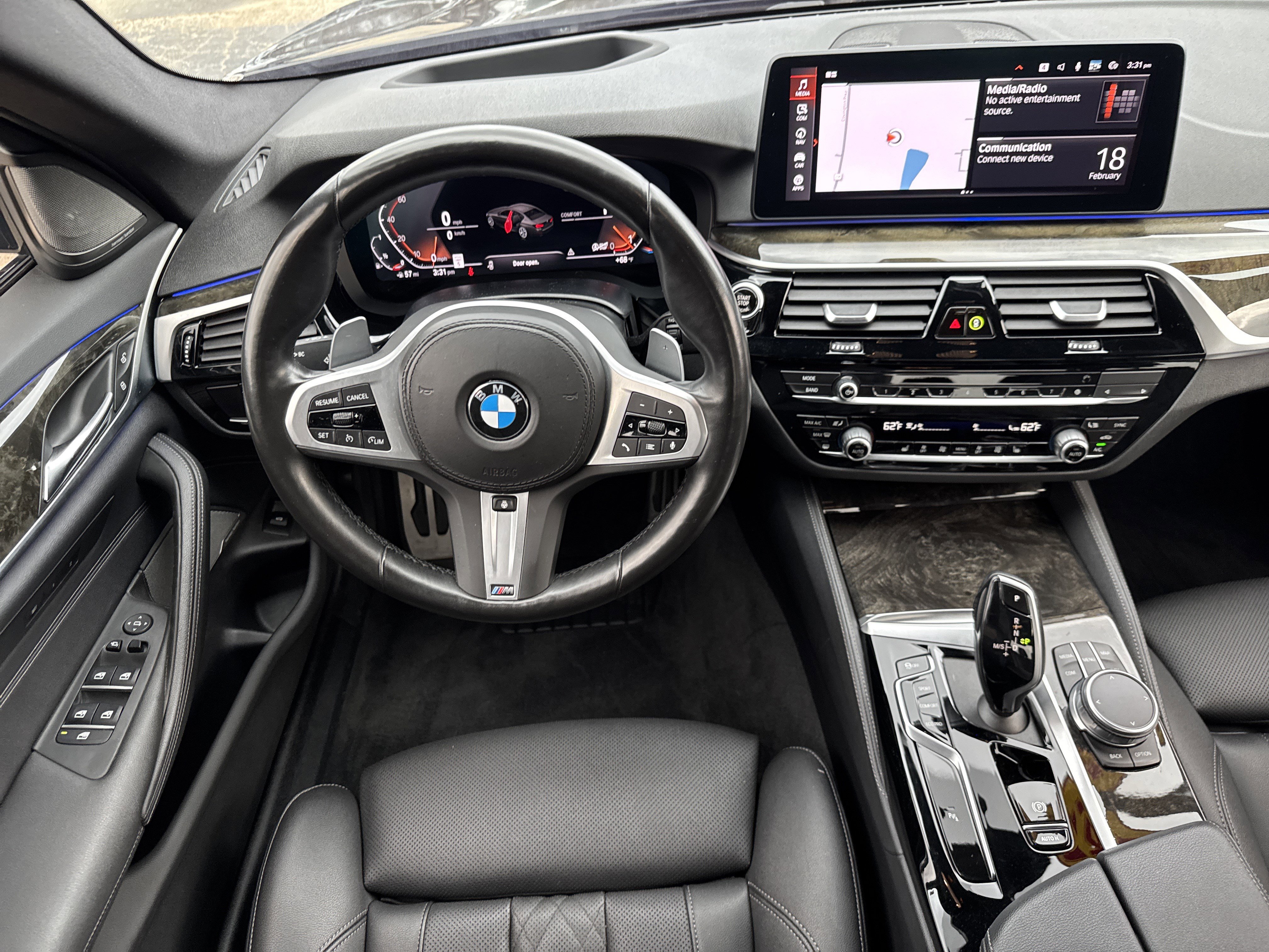 Used 2022 BMW 530i w/ M Sport Package image 7