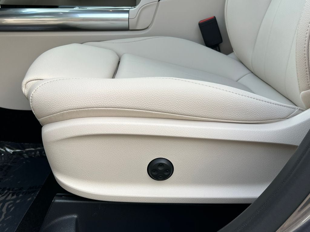 New 2026 Mercedes-Benz GLA 250 4MATIC image 11