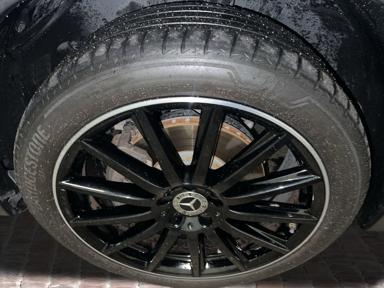 Used 2023 Mercedes-Benz GLB 250 image 25