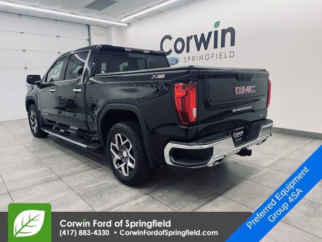 Used 2023 GMC Sierra 1500 SLT w/ SLT Premium Package image 2