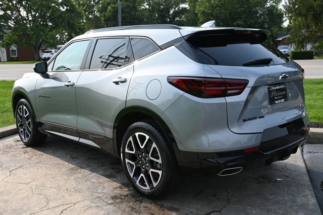Used 2024 Chevrolet Blazer RS w/ Enhanced Convenience Package AWD/4WD image 7