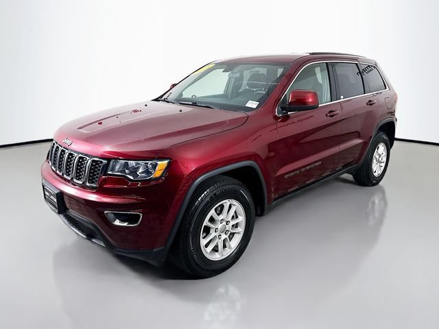 Used 2018 Jeep Grand Cherokee Laredo AWD/4WD image 3