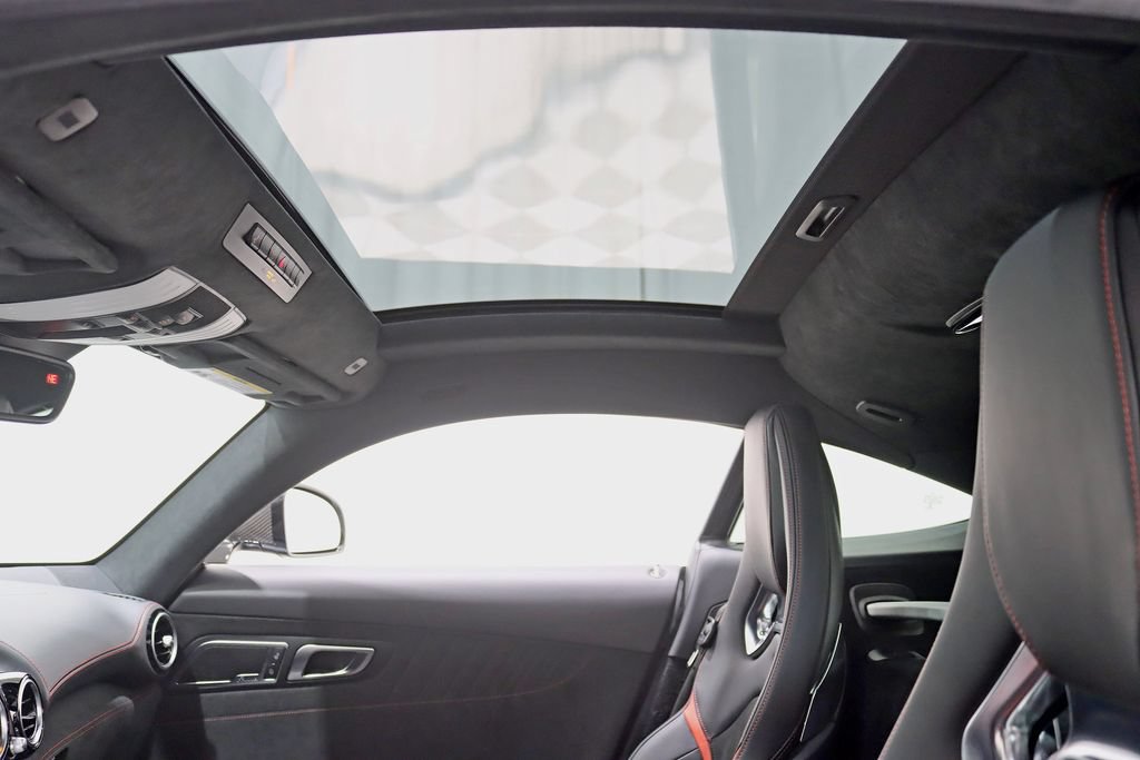 Used 2016 Mercedes-Benz AMG GT S image 34