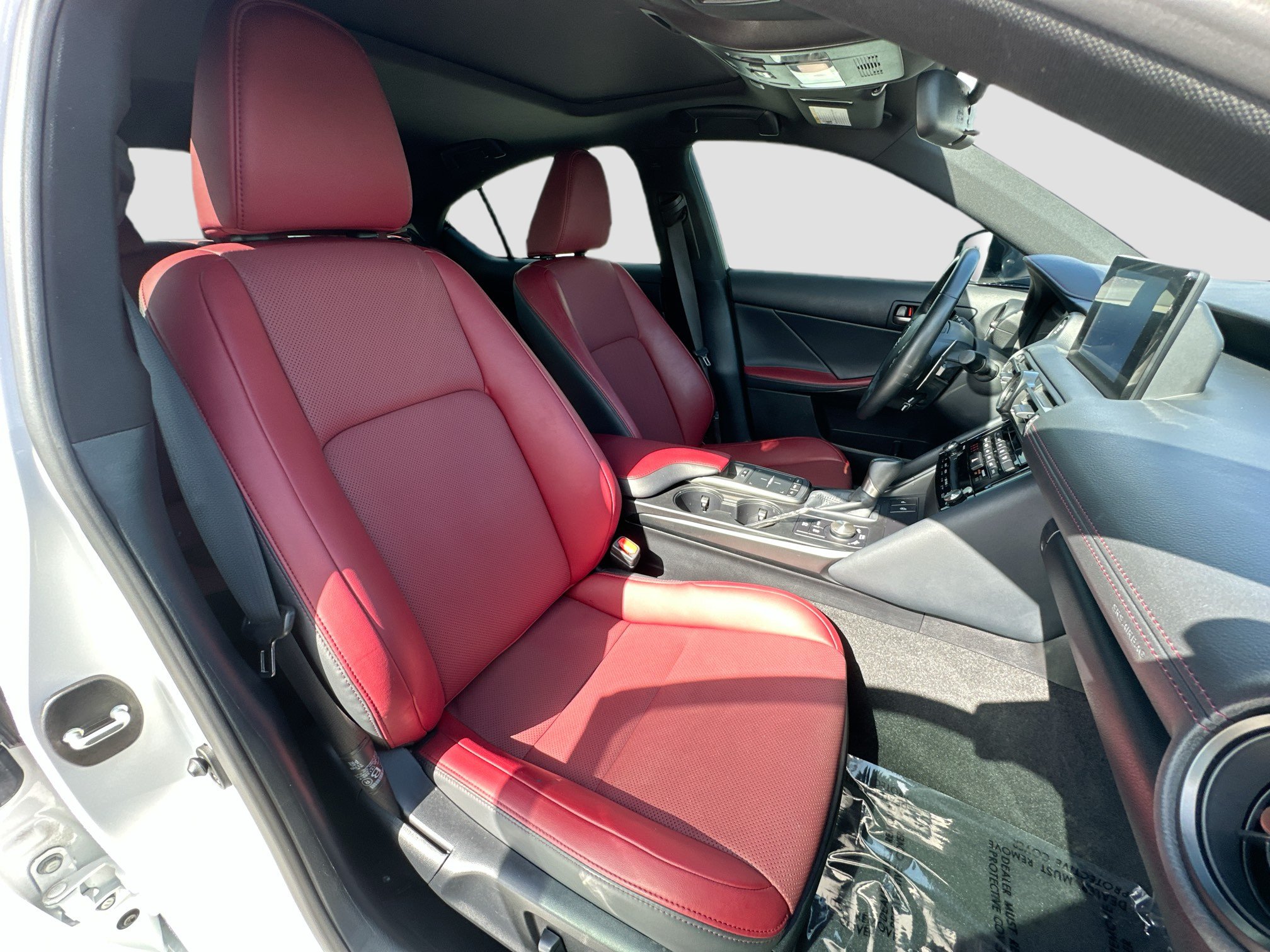 Used 2025 Lexus IS 350 F Sport RWD image 28
