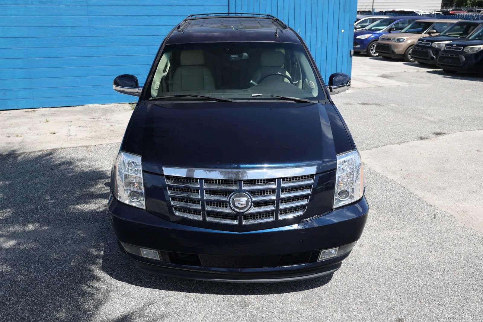 Used 2007 Cadillac Escalade ESV AWD w/ Information Package image 11
