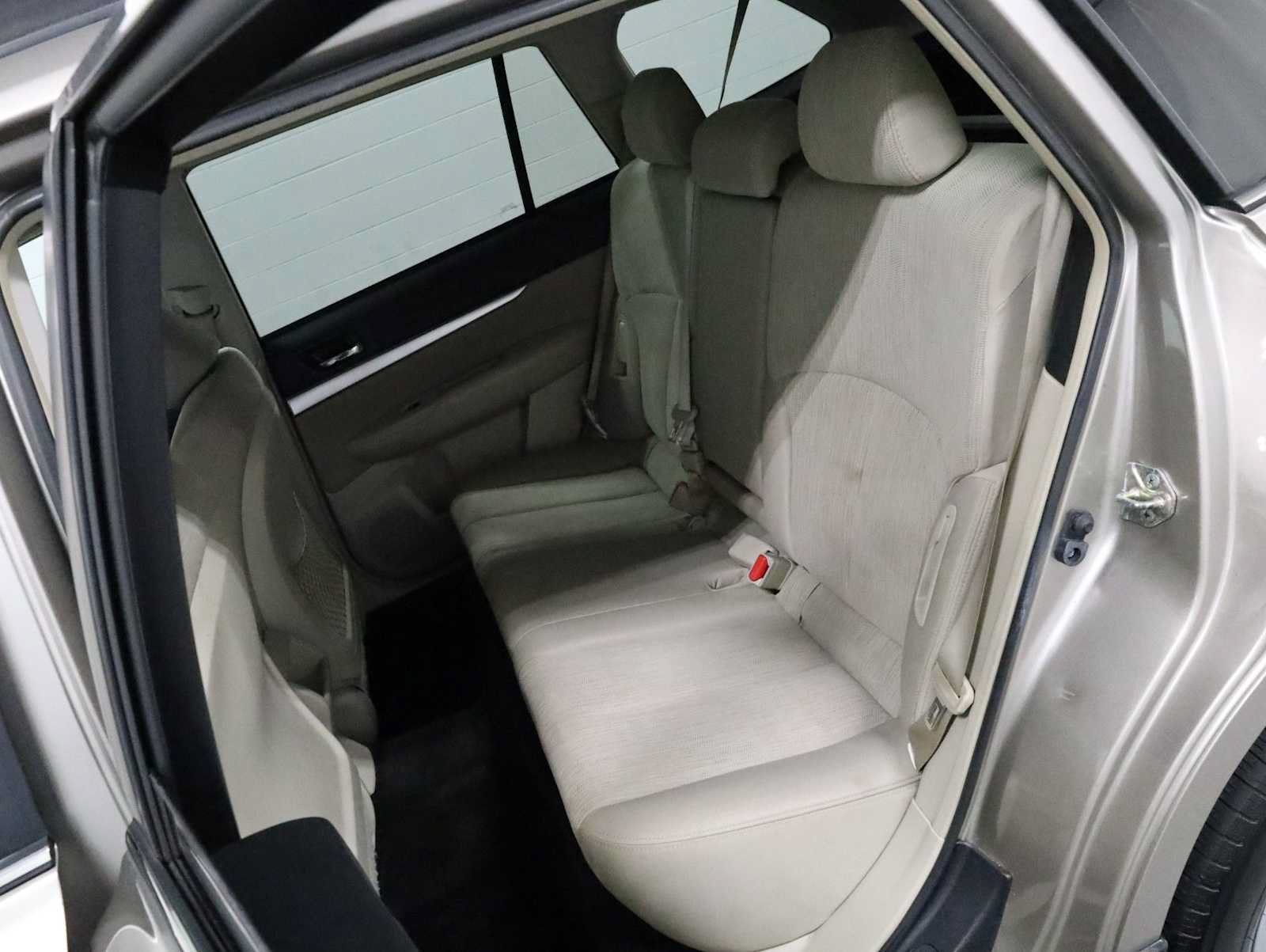 Used 2014 Subaru Outback 2.5i Premium AWD/4WD image 32