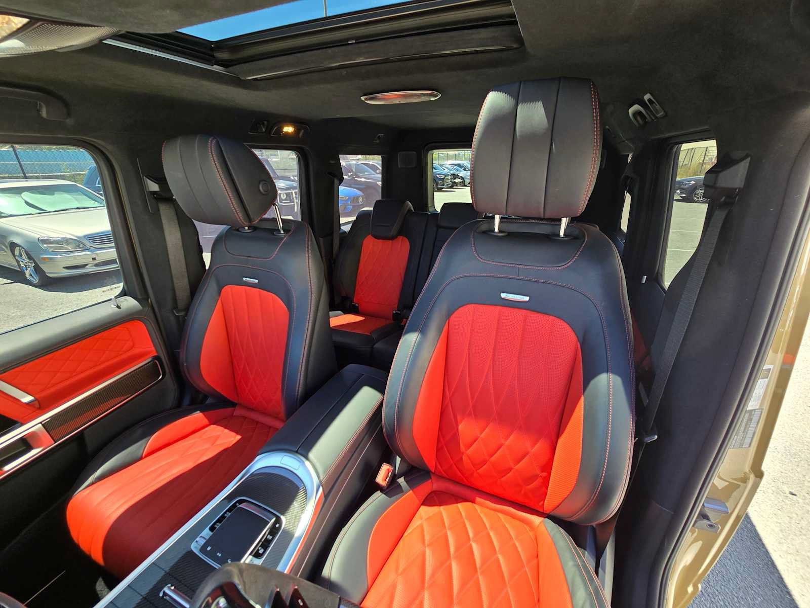 Used 2025 Mercedes-Benz G 63 AMG 4MATIC image 26