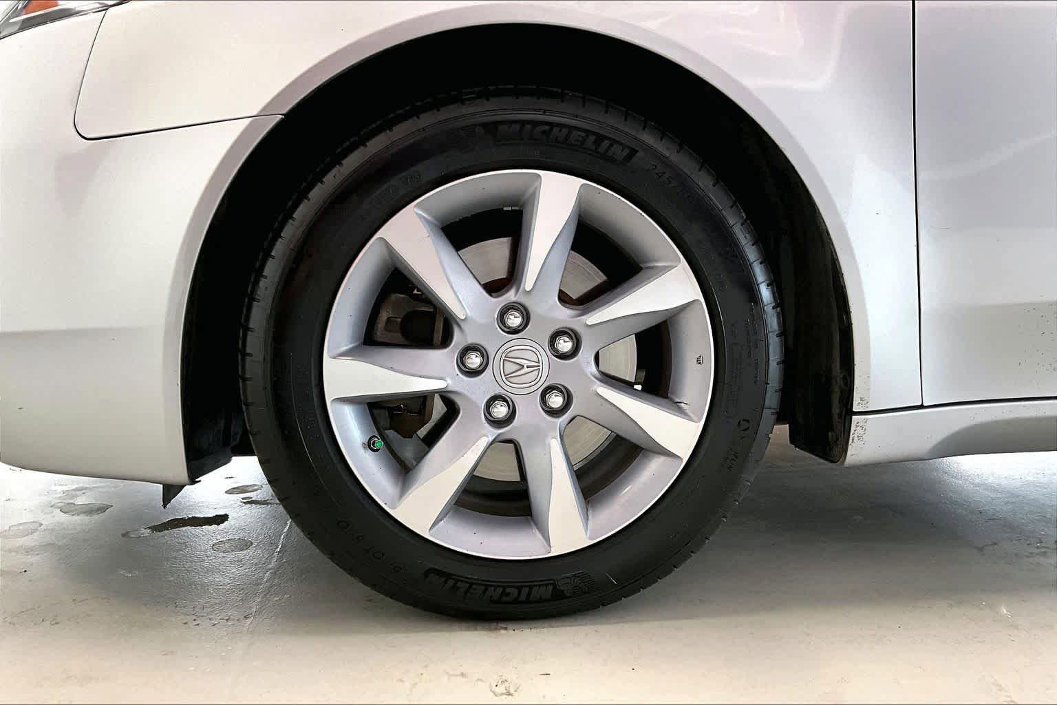 Used 2012 Acura TL w/ Technology Package FWD image 7