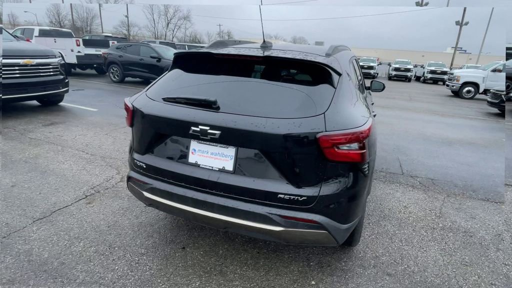 New 2026 Chevrolet Trax ACTIV w/ Sunroof Package image 9