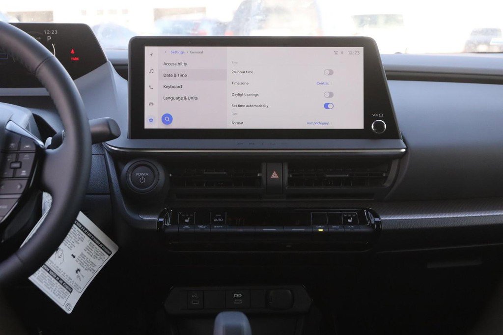 New 2026 Toyota Prius XLE image 25