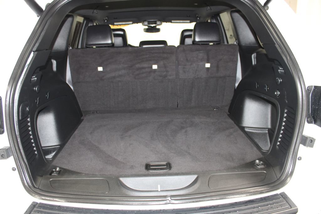 Used 2022 Jeep Grand Cherokee Laredo X image 28