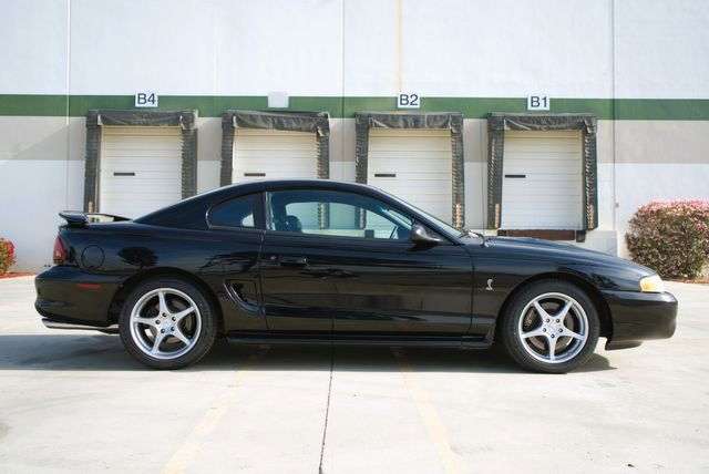 Used 1997 Ford Mustang Cobra image 8